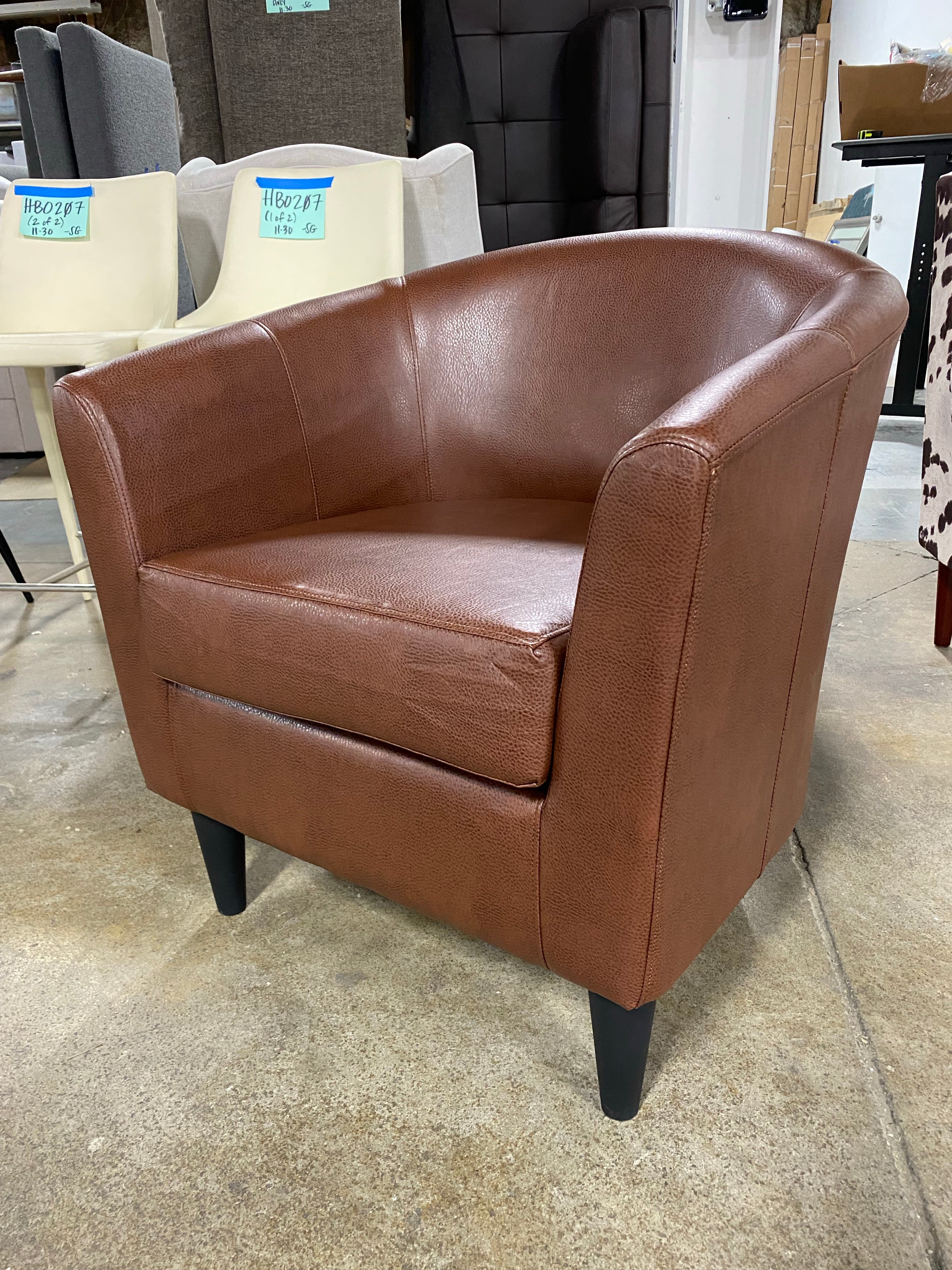 31.5'' Wide Barrel Chair, in Camel