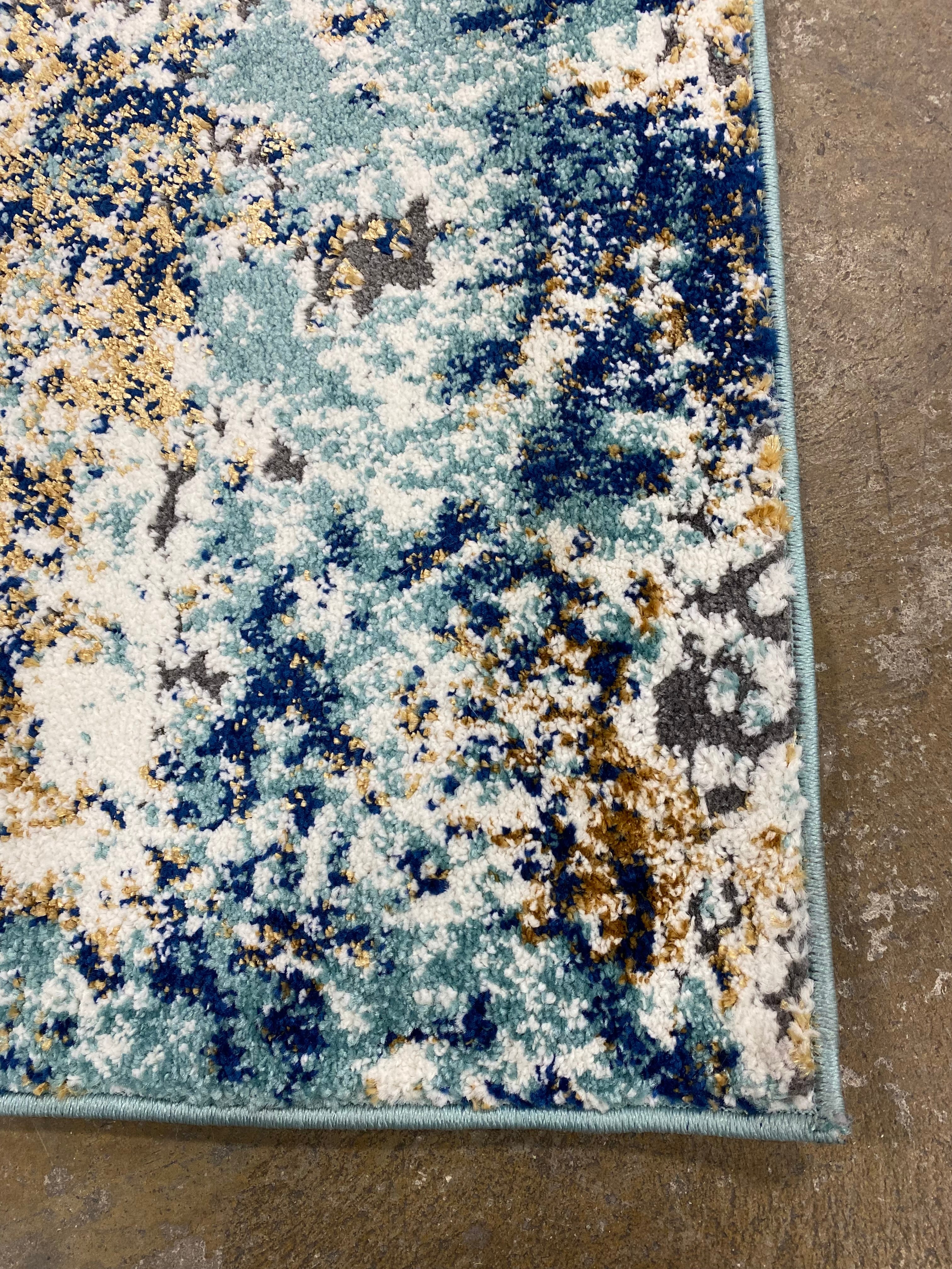 Beverly 5’3” x 7’2” Area Rug KRUG299-B1-S3