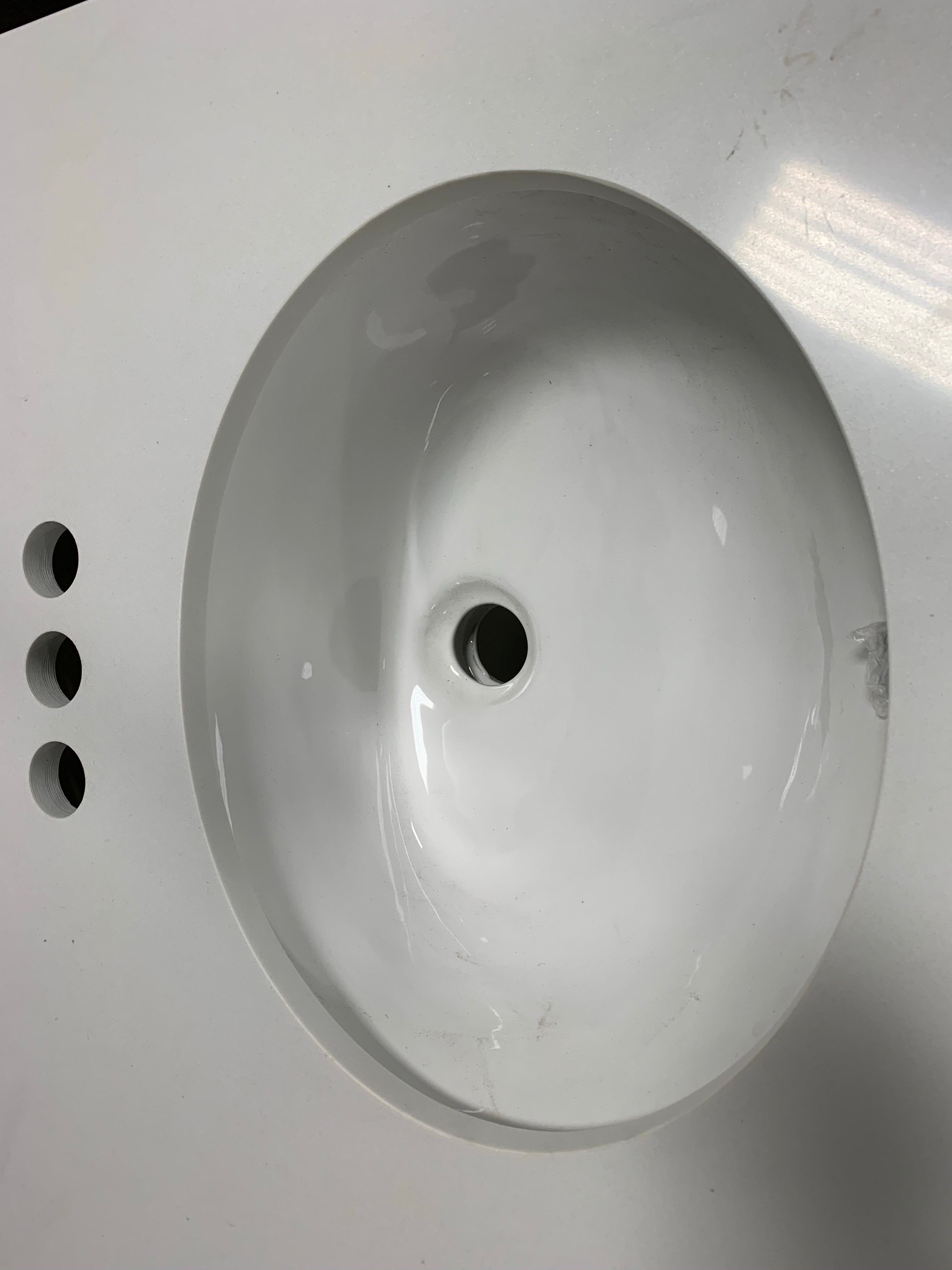24" White Single Bathroom Vanity