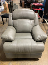 Load image into Gallery viewer, Volkman Leather Chair *As Is*
