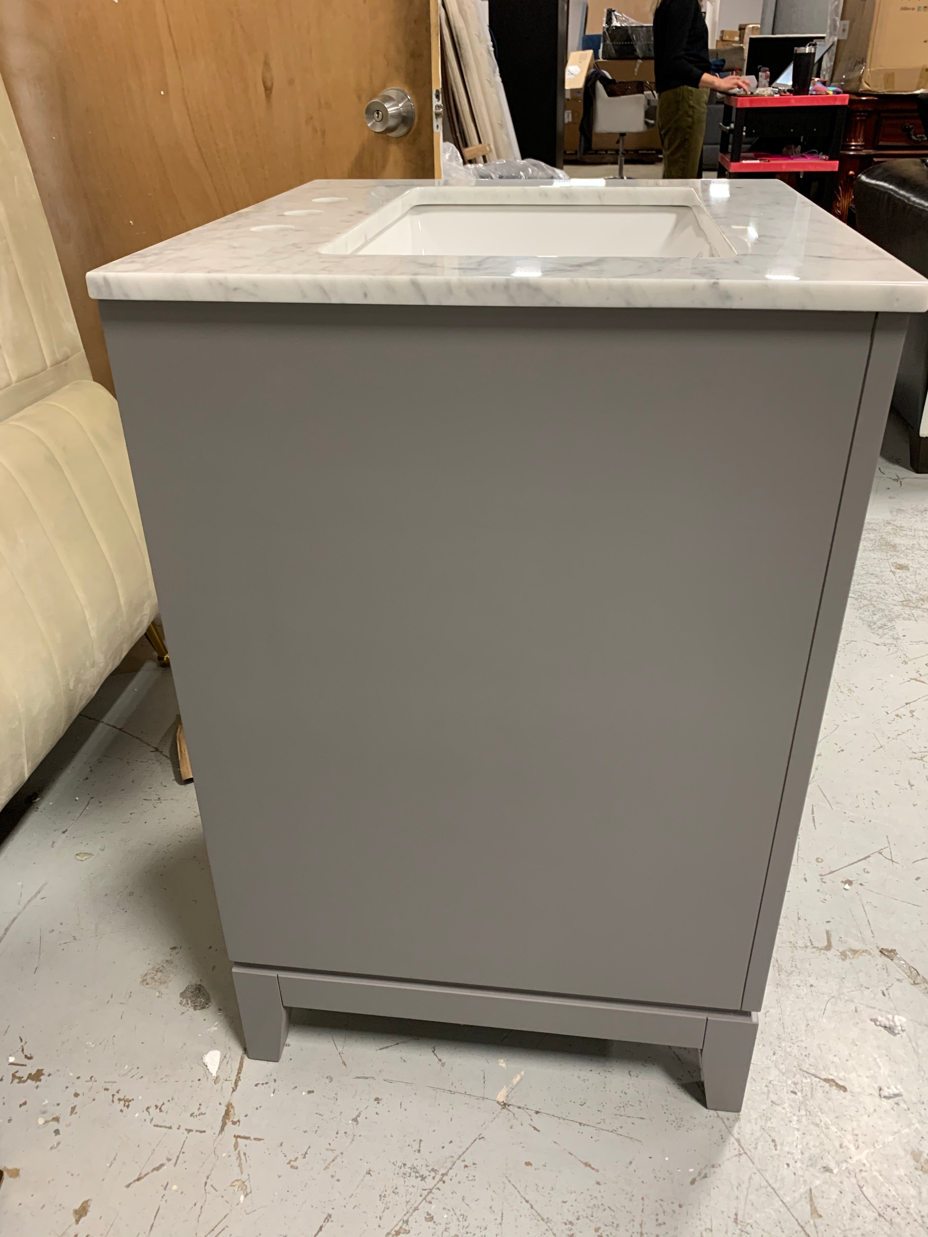 24" Single Sink Carrara White Marble "Elizabeth" Vanity
