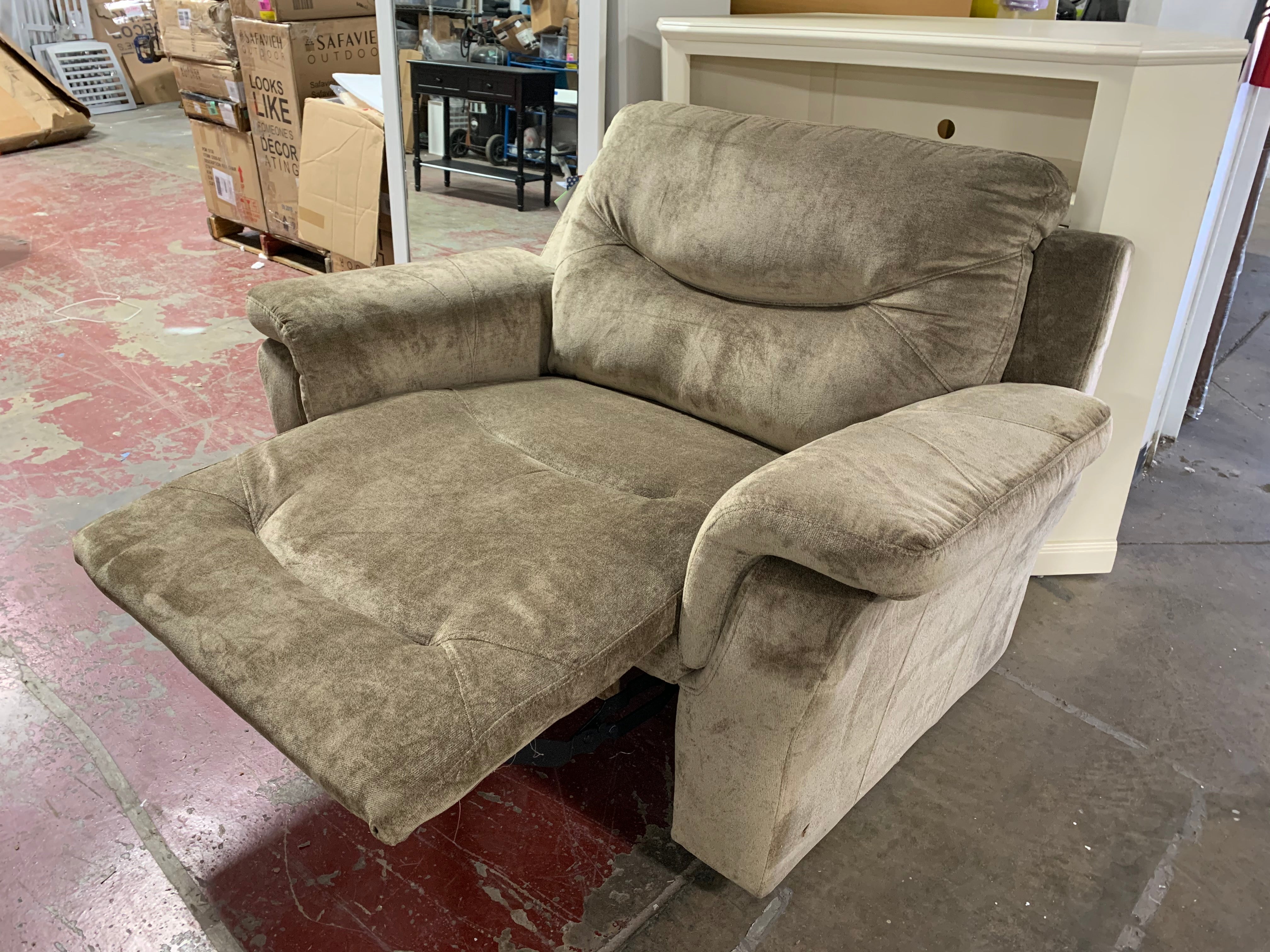 Baek Manual Recliner