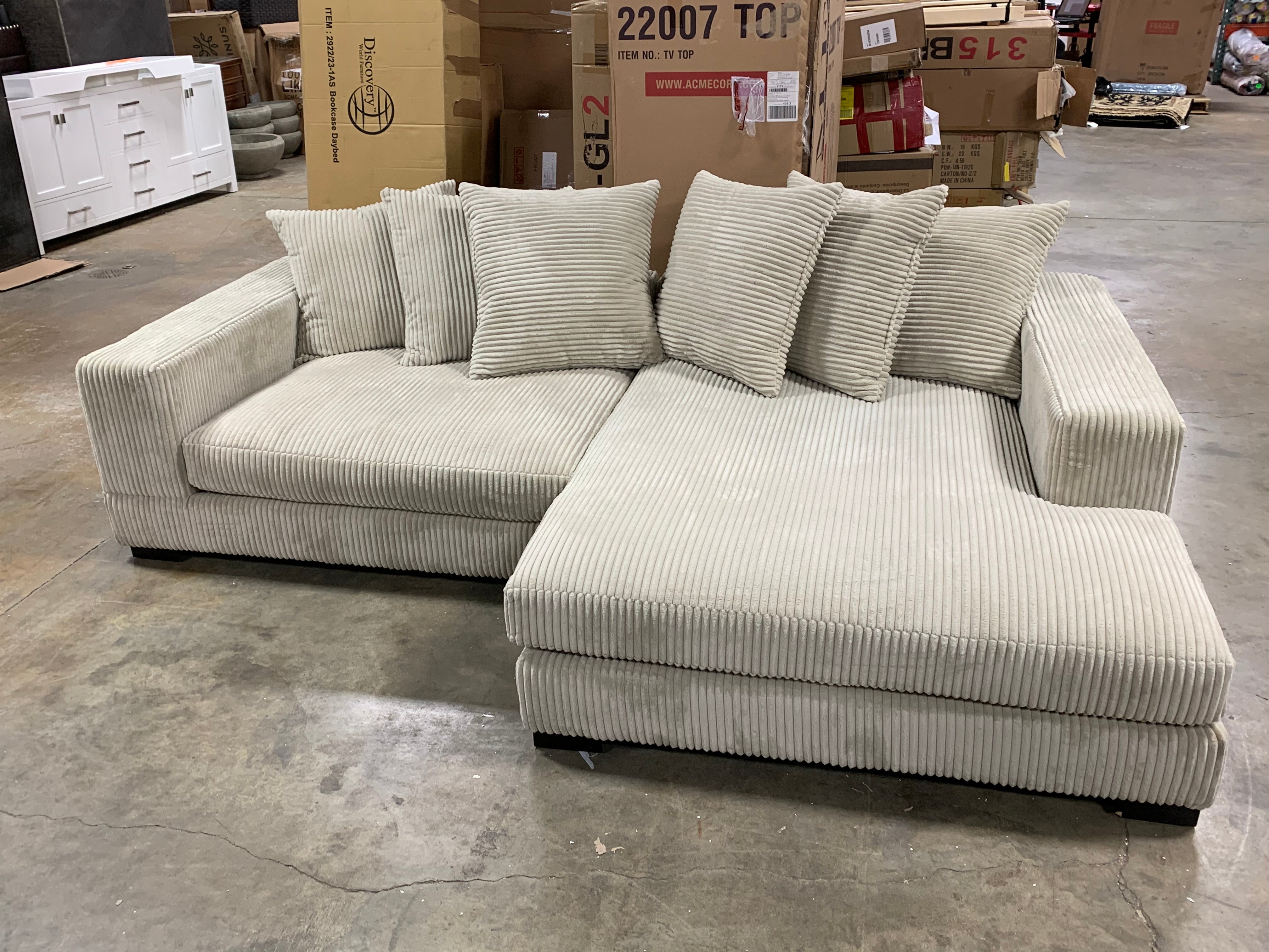 Luxe Right Hand Facing Sectional, Beige