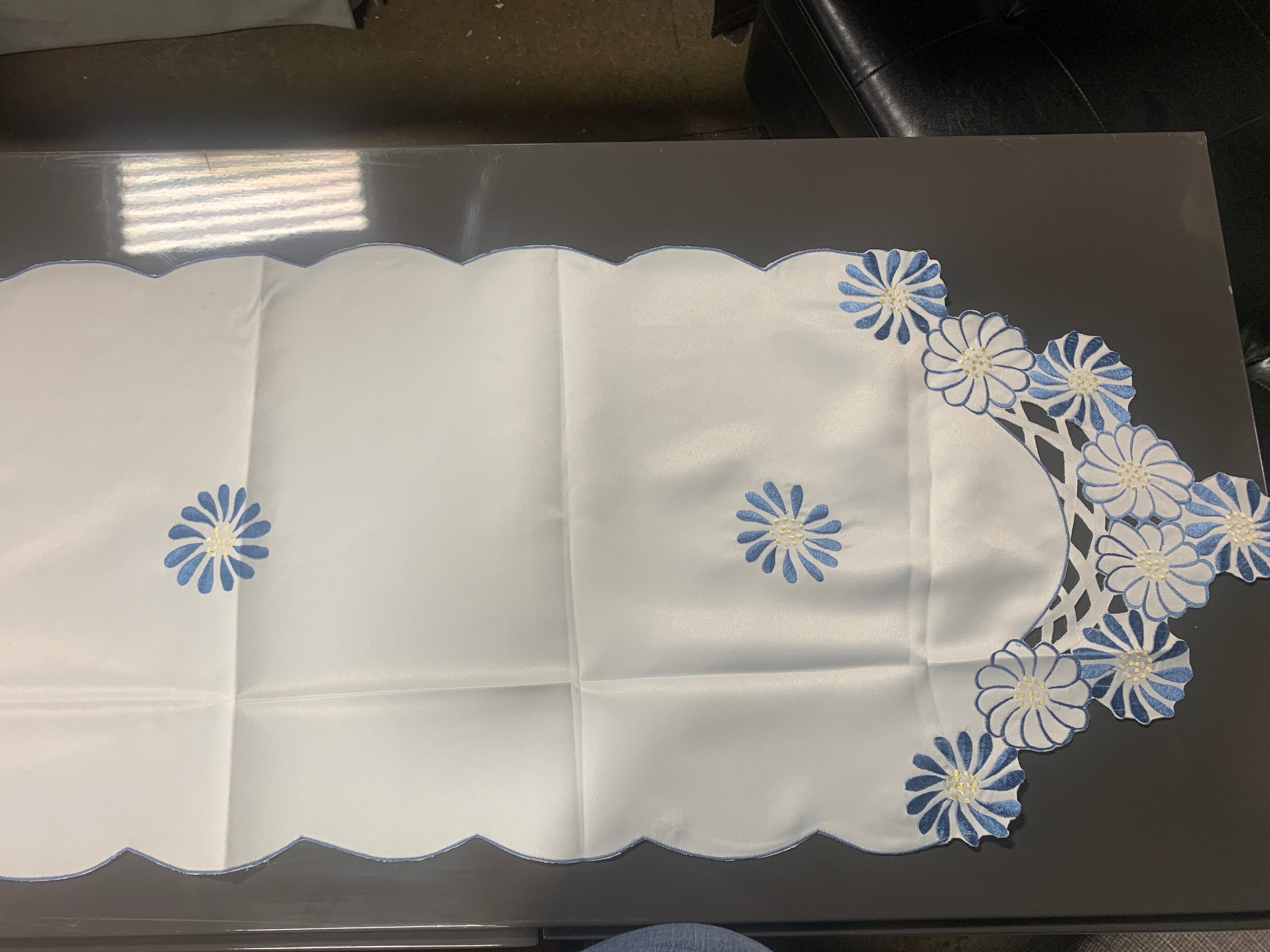 15" x 54" Blue and White Table Runner B14-KS135