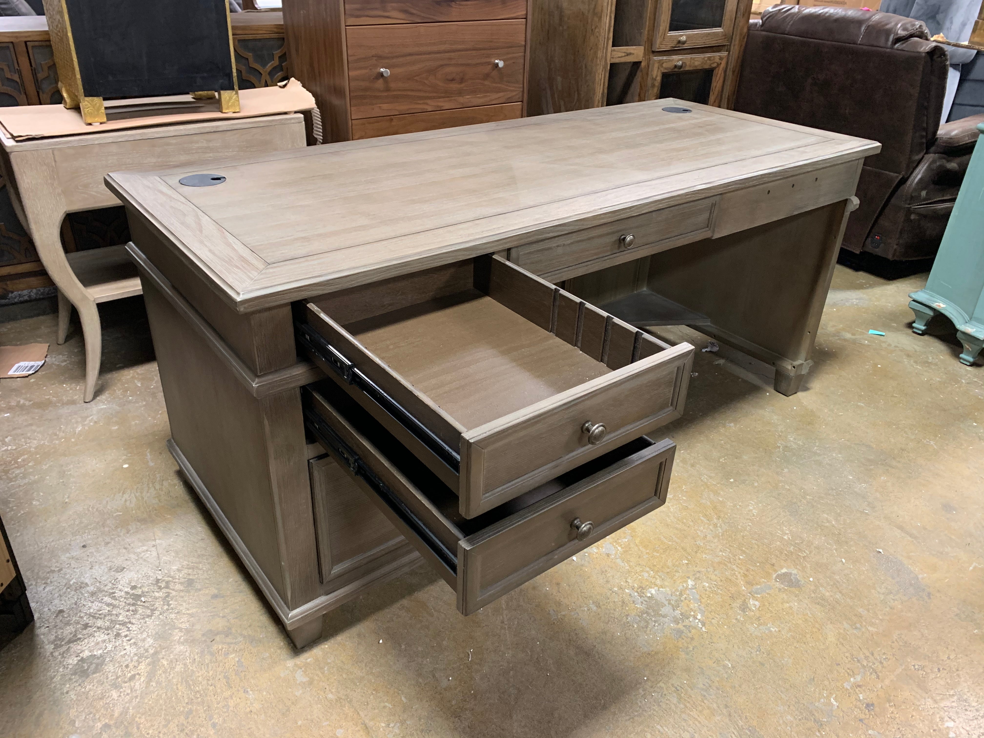 Carson Desk