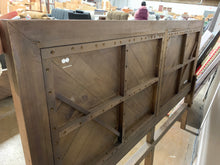 Load image into Gallery viewer, Wood Standard Bed, King #10H
