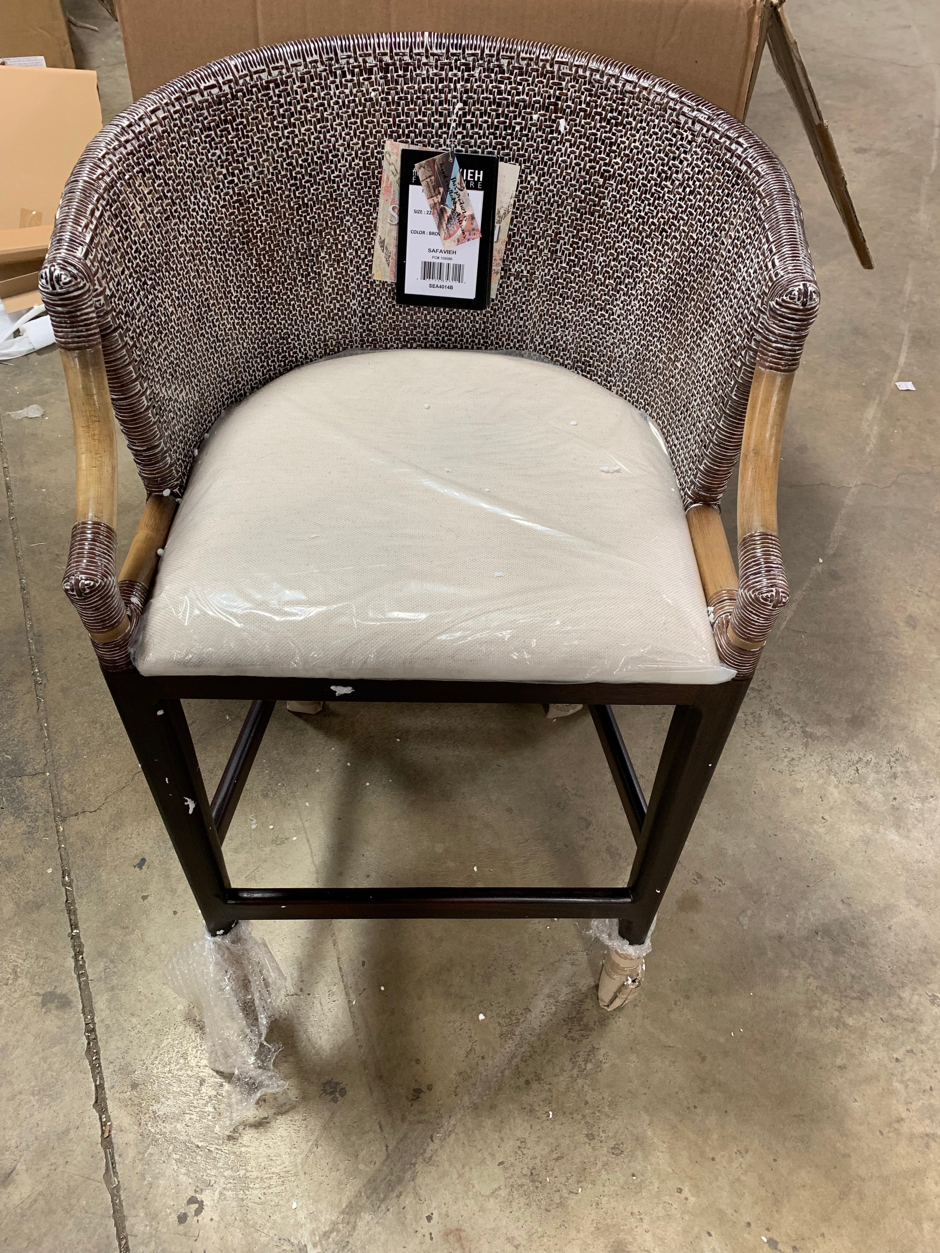 Bungalo 28" Bar Stool #J113