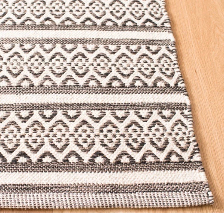 6’x9’ Jodi Geometric Handmade Flatweave Cotton Ivory/Black Area Rug PK278