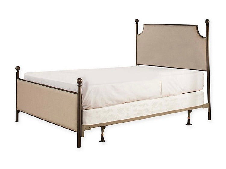 (Queen) Hillsdale Furniture McArthur Bed Set Headboard & Footboard - TTR141