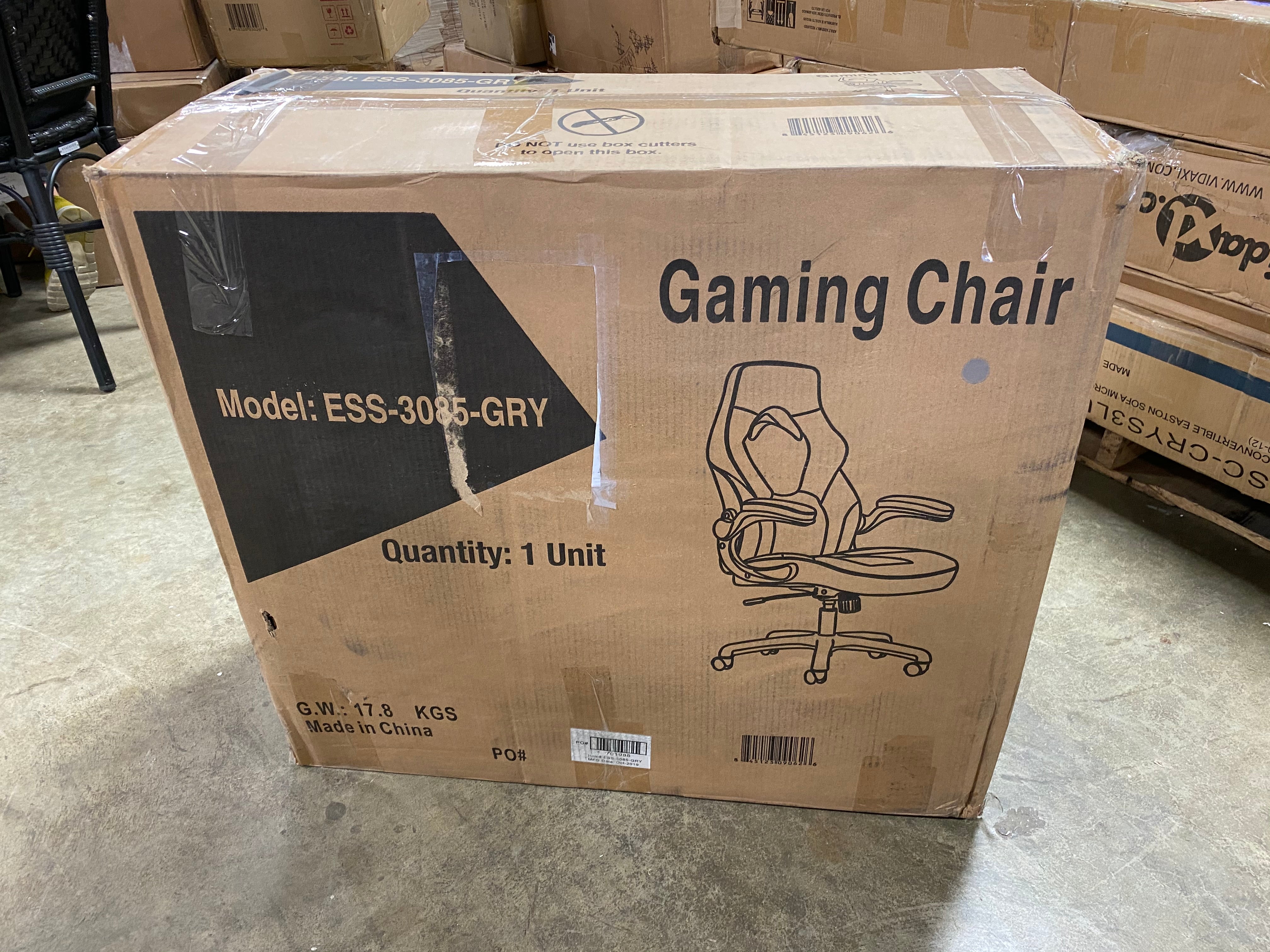 Gray Black Lowndes Ergonomic Genuine Leather Gaming Chair SA543