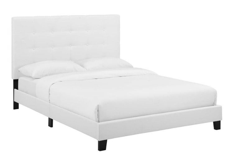 (King) Chadwick Tufted Upholstered Low Profile Platform Bed in White CG1729