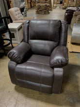 Load image into Gallery viewer, Swinford Manual Rocker Recliner

