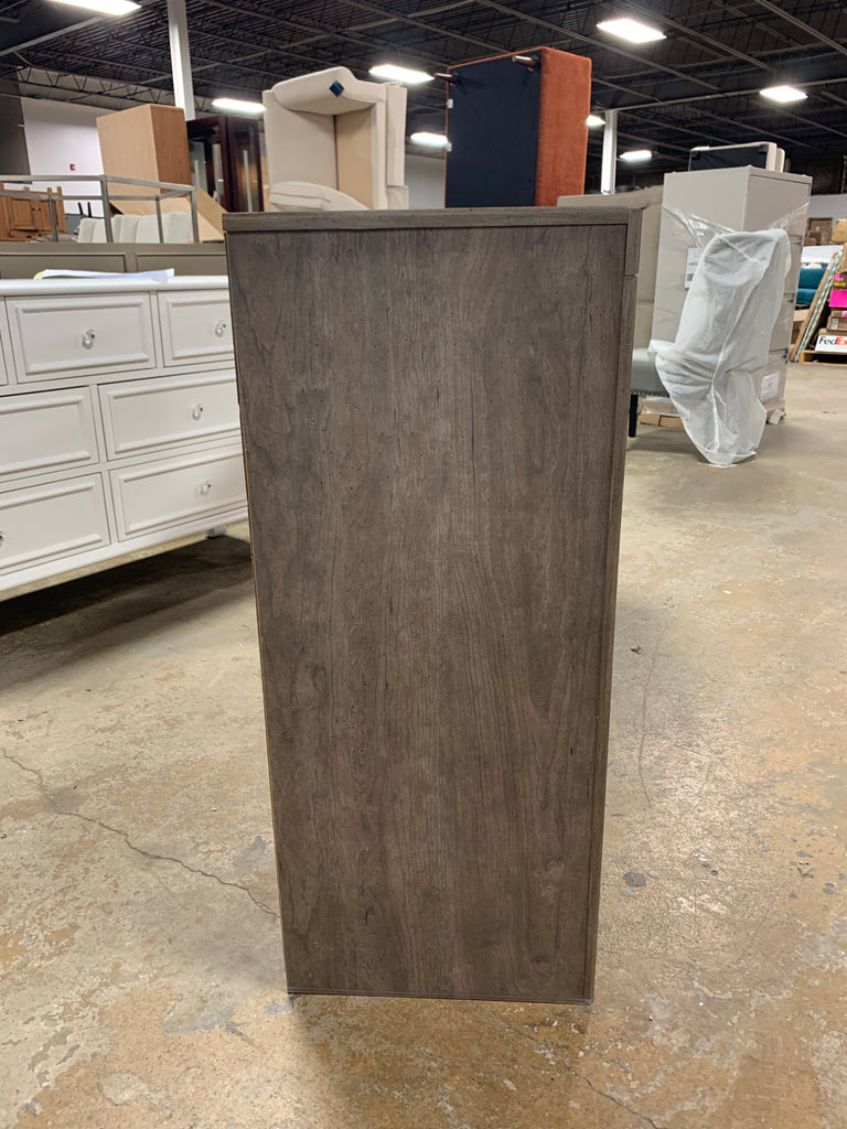 Ashley Furniture SIGNATURE DESIGN BY ASHLEY Culverbach 6 Drawer Dresse –  Salvage & Co Indy