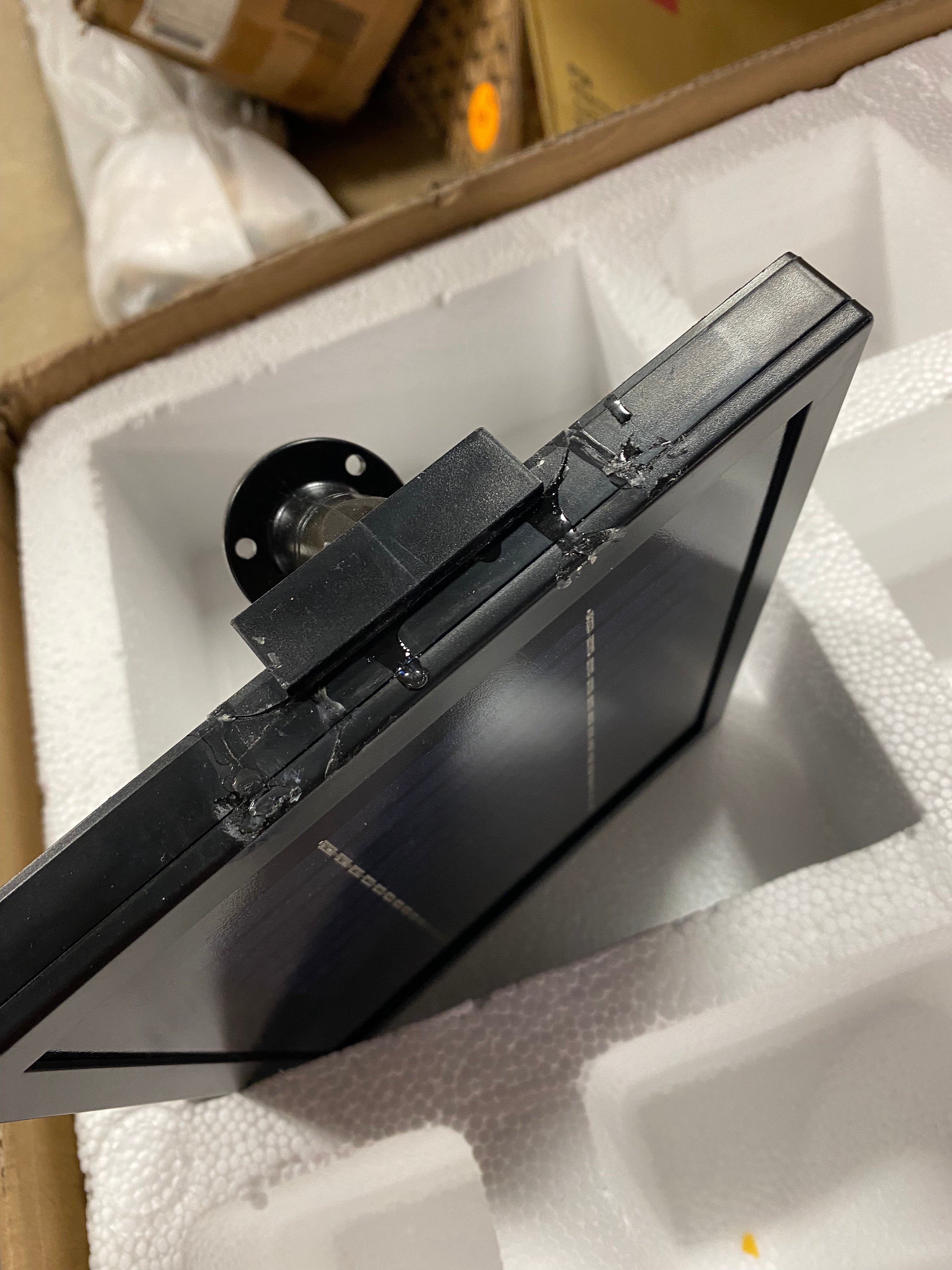 Earth Malpelo Resin Solar Fountain (As Is)