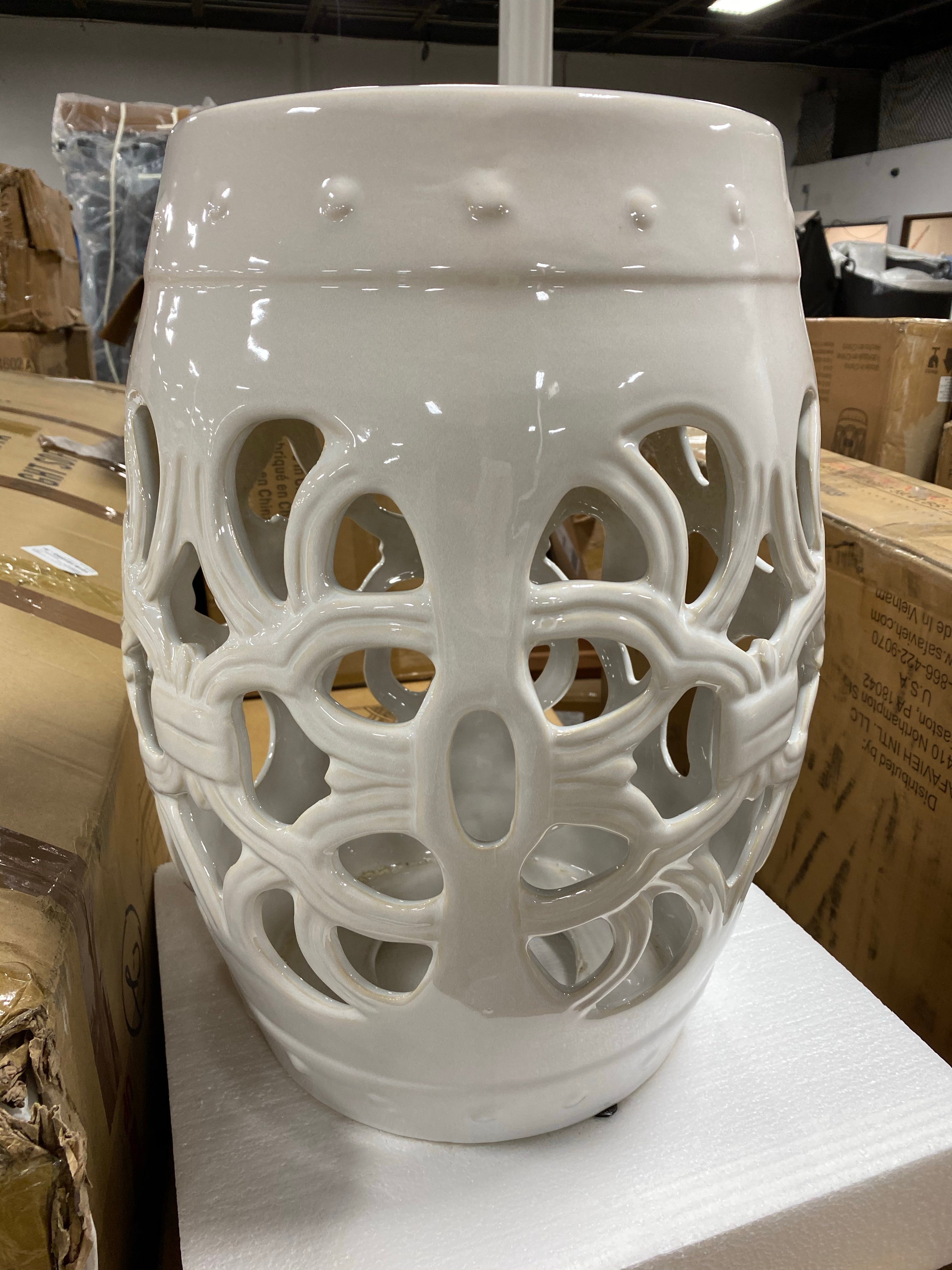 Imperial Vine Antique White Garden Stool  #SA883