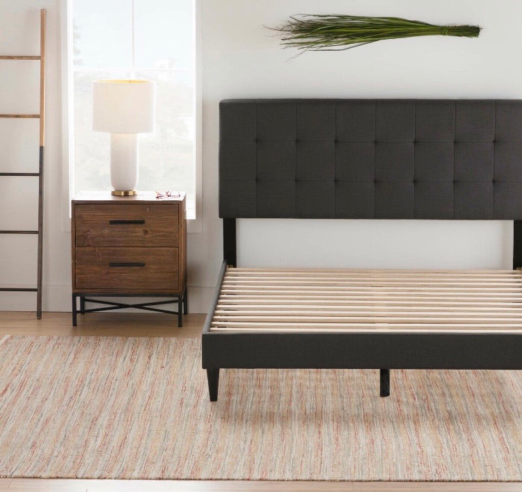 (Twin XL) Peters Tufted Upholstered Low Profile Platform Bed CG1565