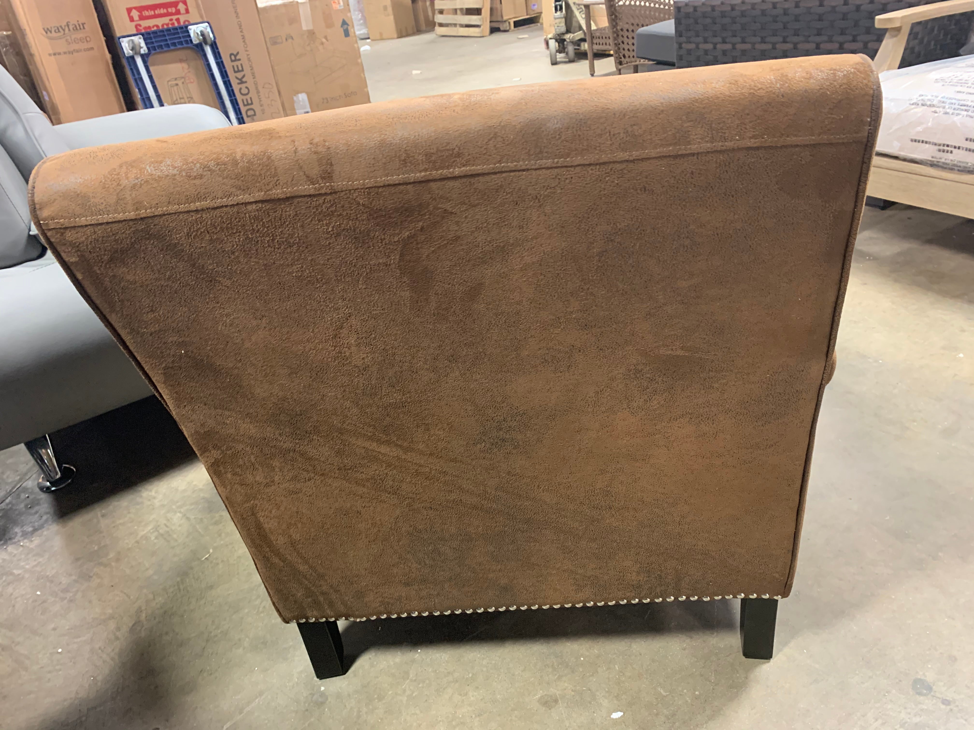 Jandreau Club Chair