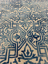 Load image into Gallery viewer, Ivory/Blue Area Rug, 11’x13’ (#36R)
