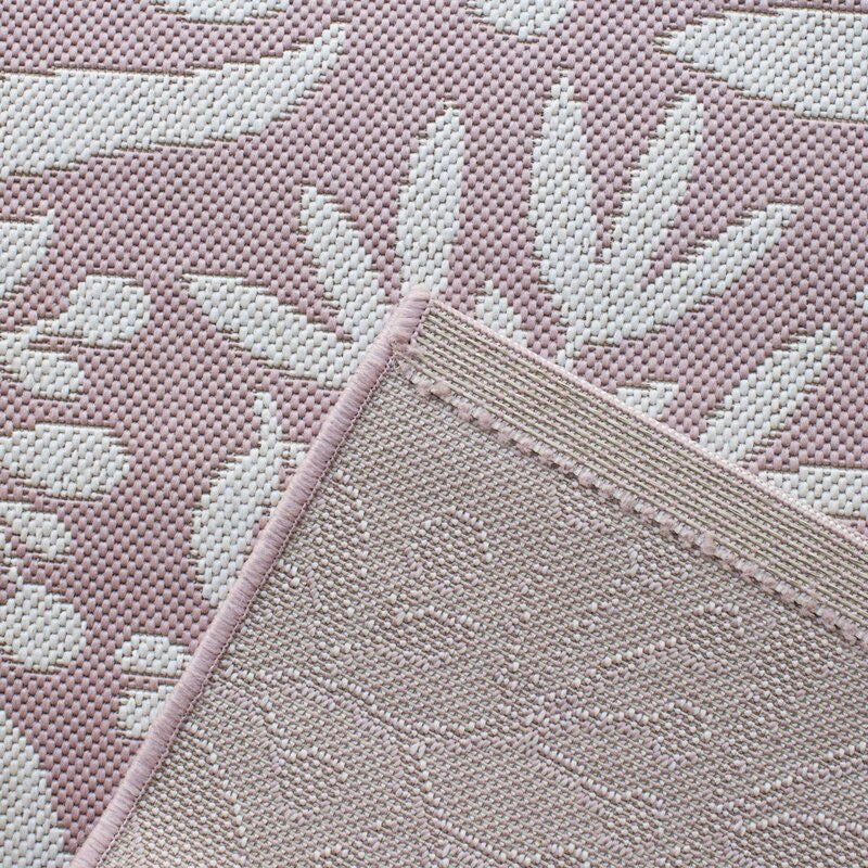 Olszewski Floral Pink Indoor/Outdoor Area Rug (#26R)