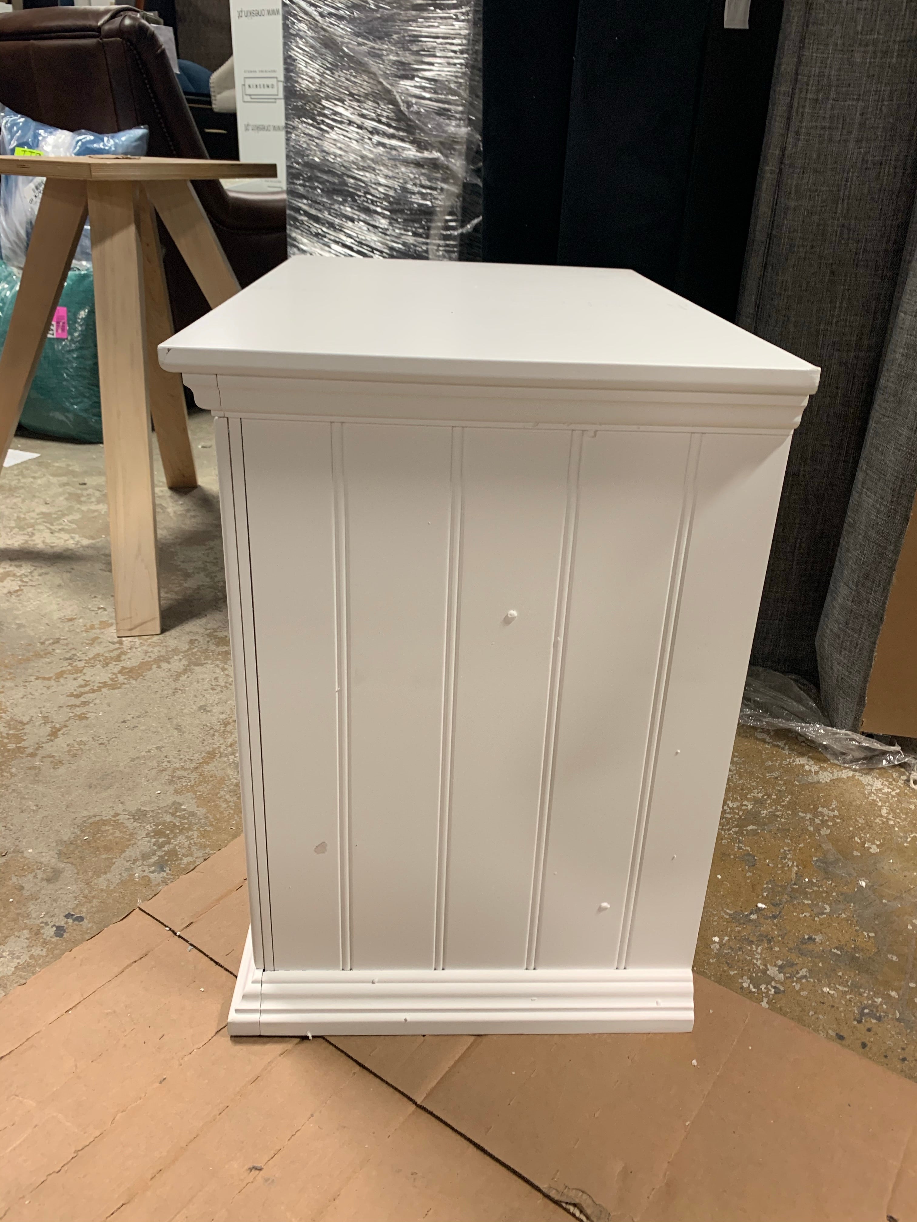 White Lon 3 - Drawer Nightstand *AS-IS*