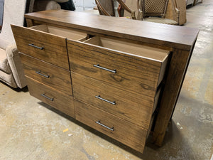 Oak Schlesinger 6 Drawer Double Dresser