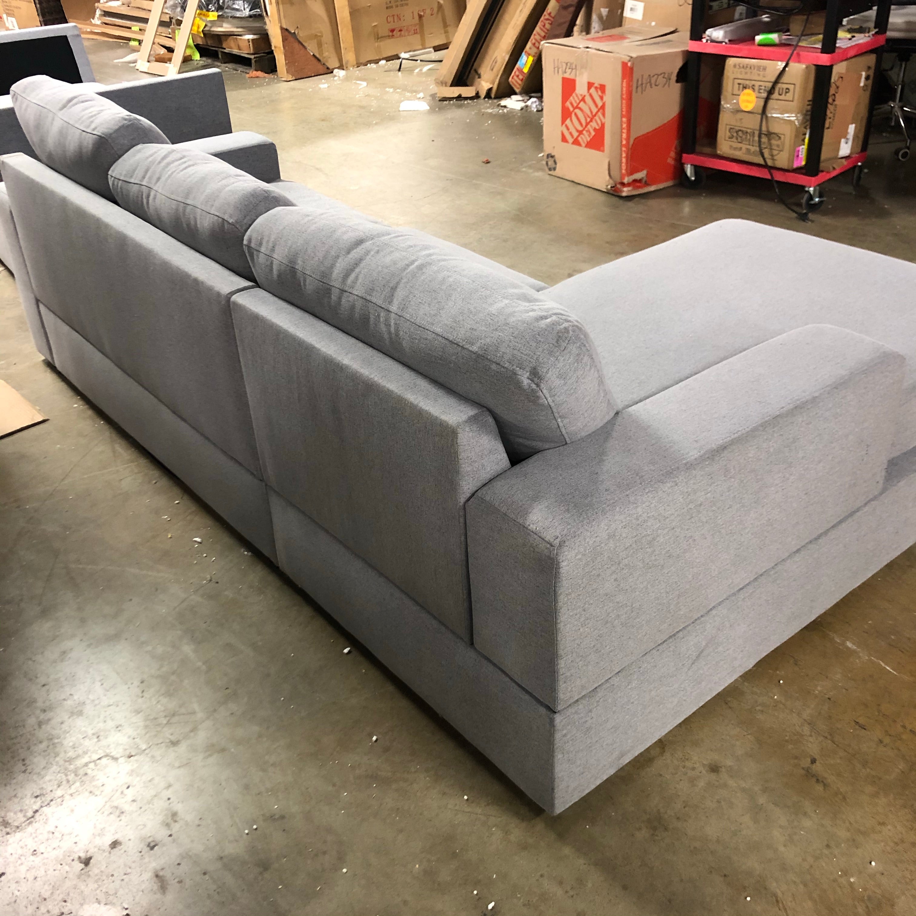 91" Square Arm Sectional in Gray