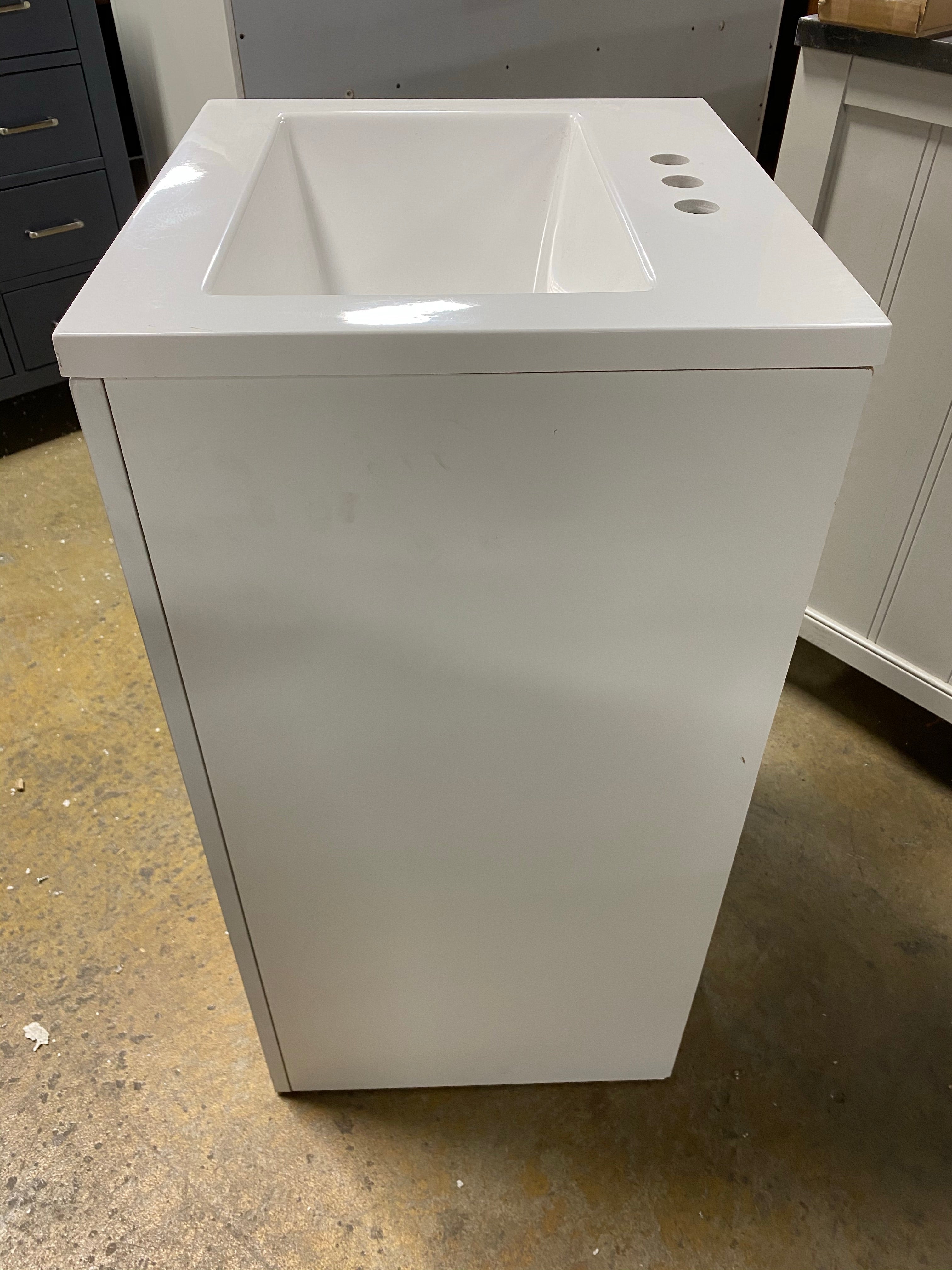 White 18" Single Sink Vanity