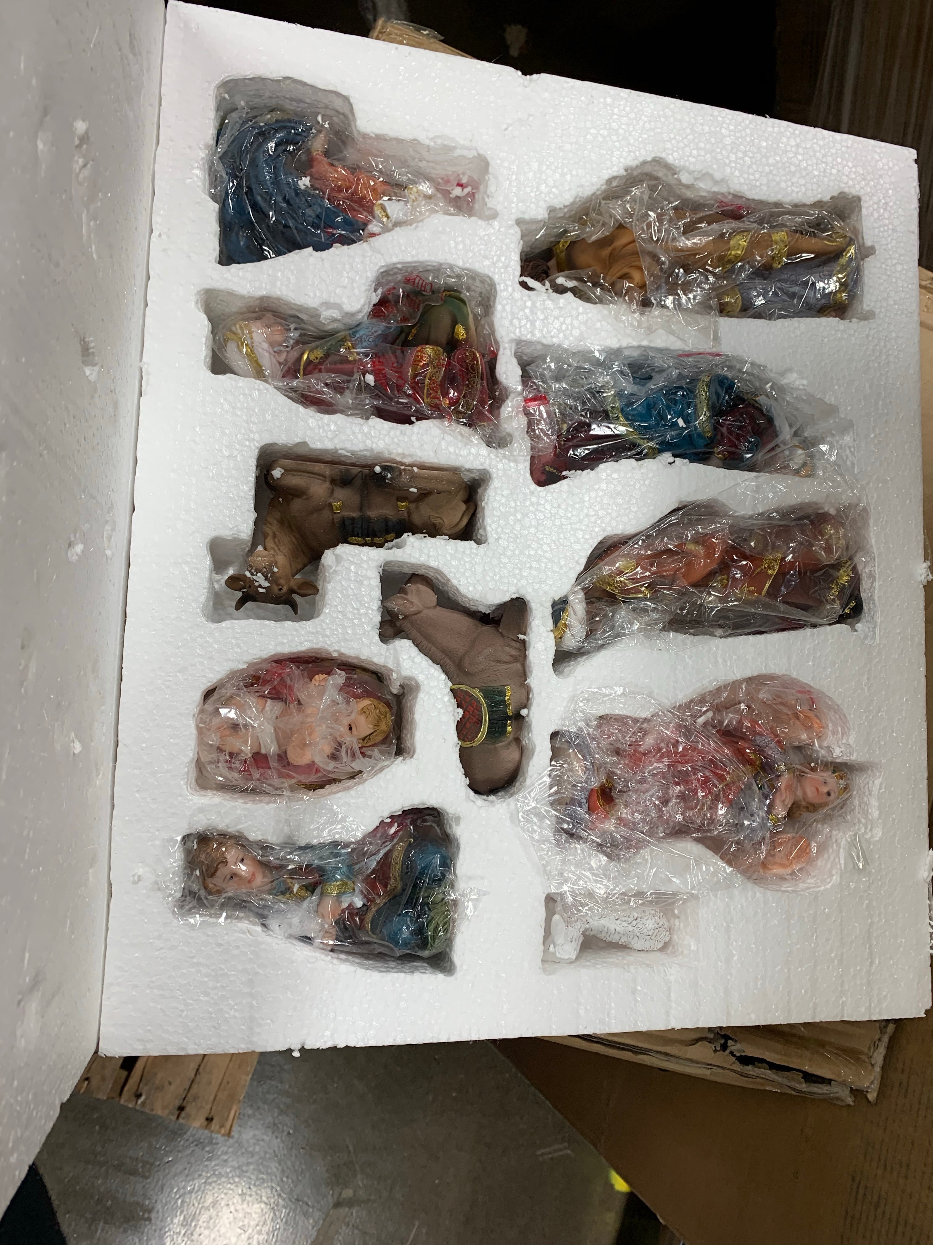 11 Piece Nativity Set LX5533