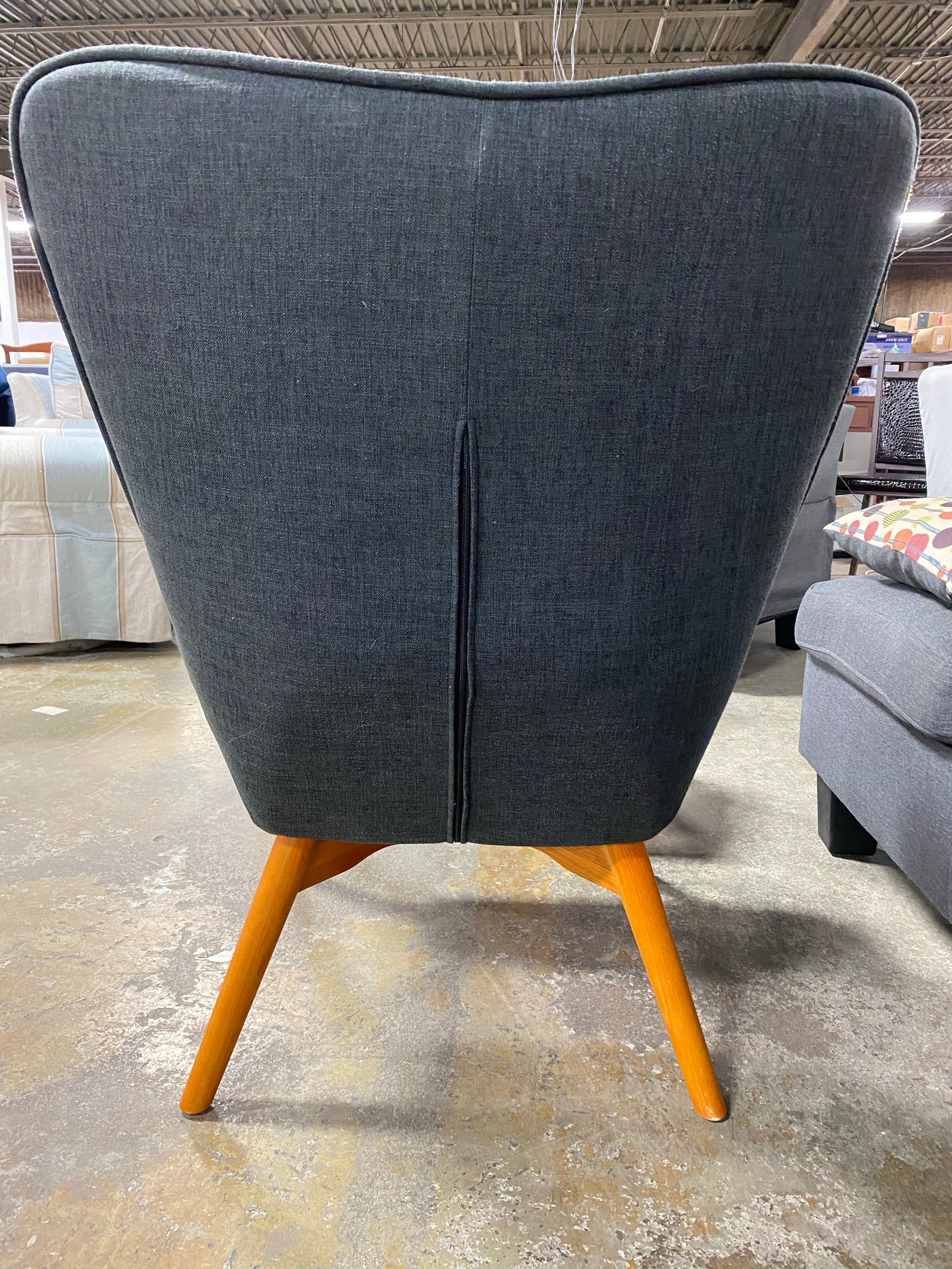 Dark Gray Canyon Vista 15.75" Lounge Chair and Ottoman