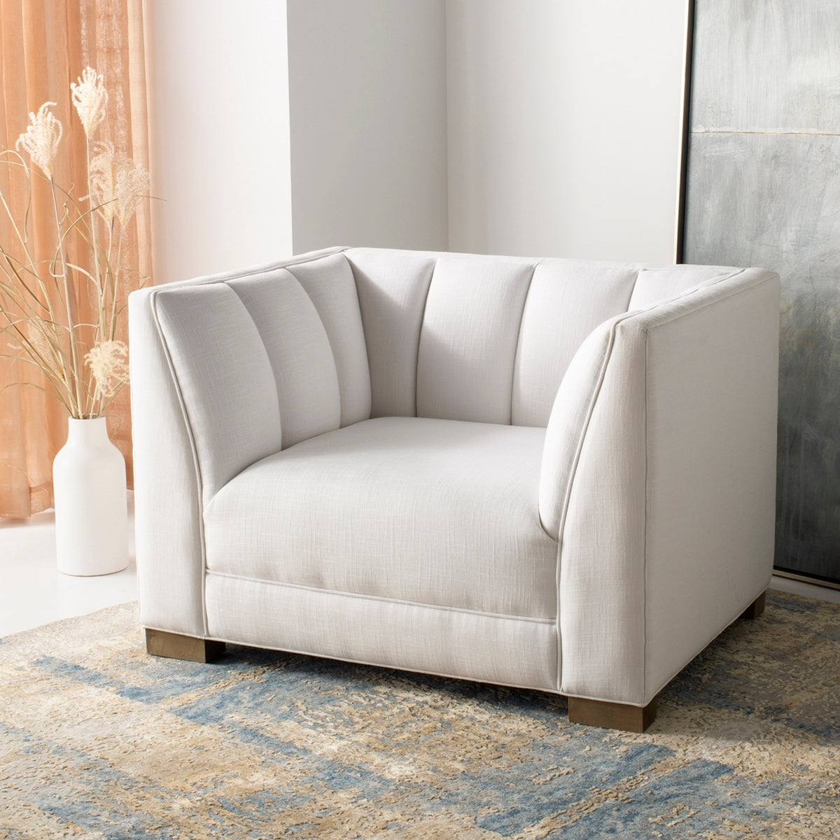 Beverly Linen Blend Club Chair