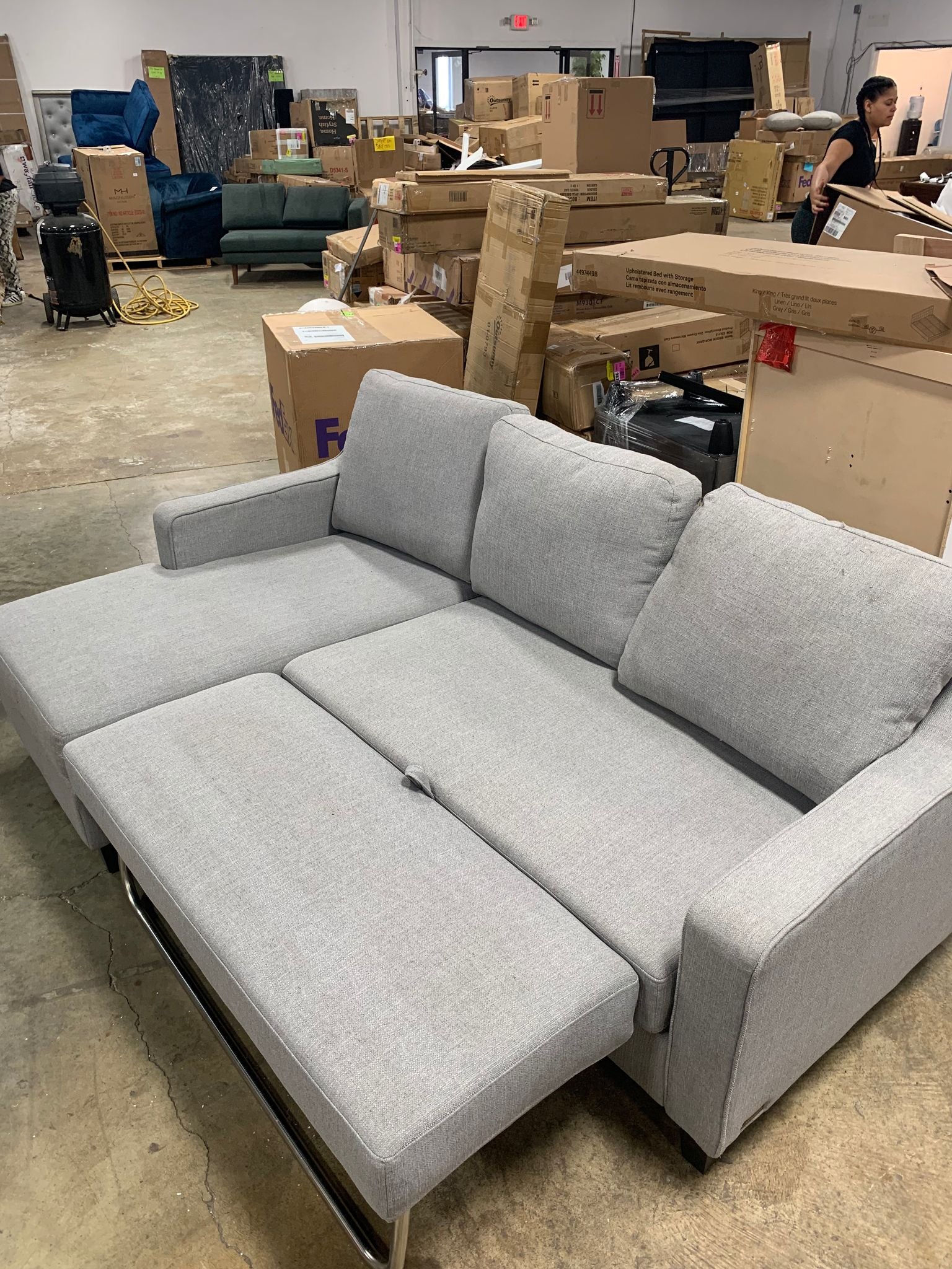 Abbyson Haskell Grey Convertible Sofa Bed CYB544