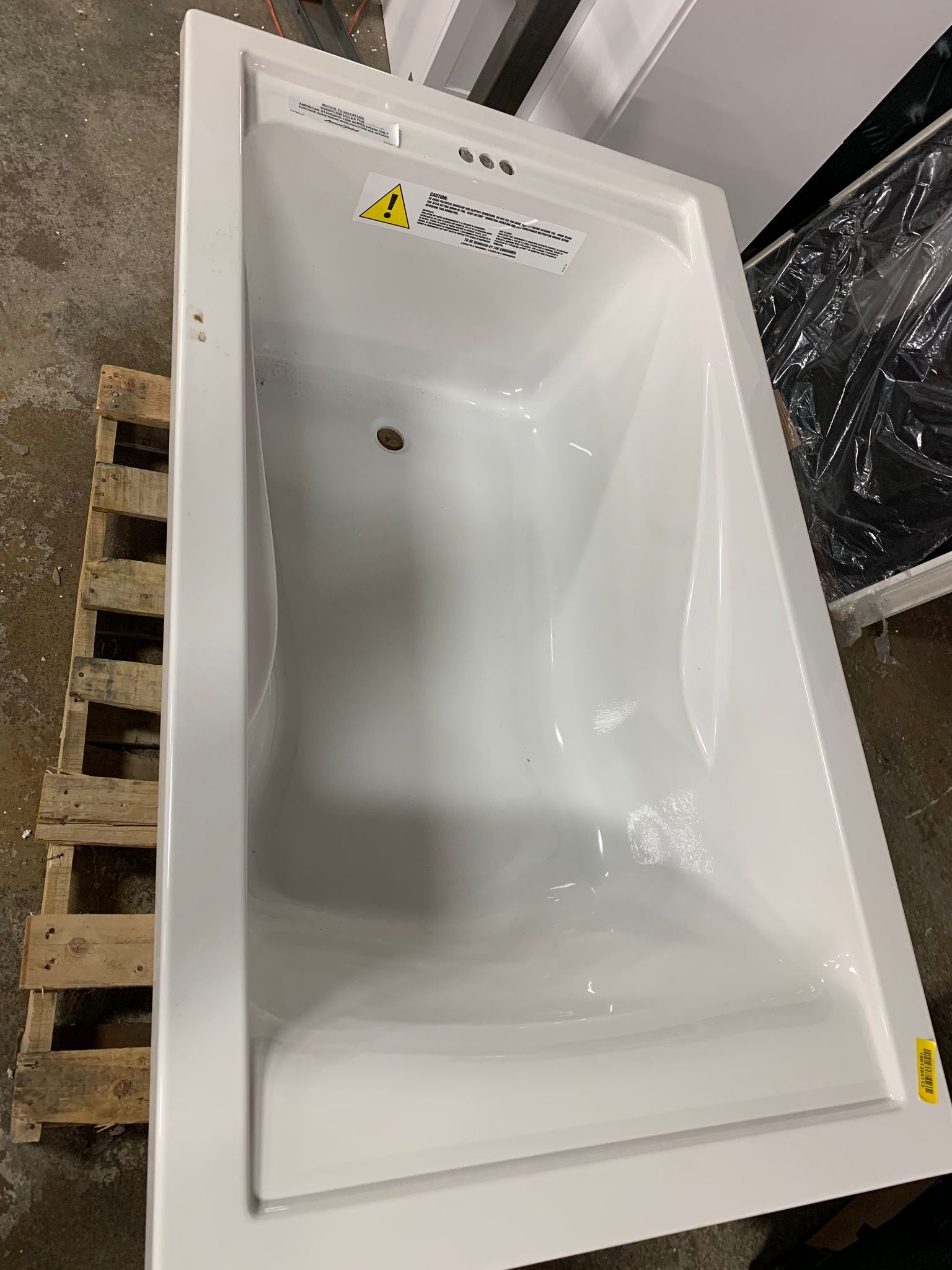 Evolution 60" x 36" Drop in Soaking Fiberglass Bathtub CYB870