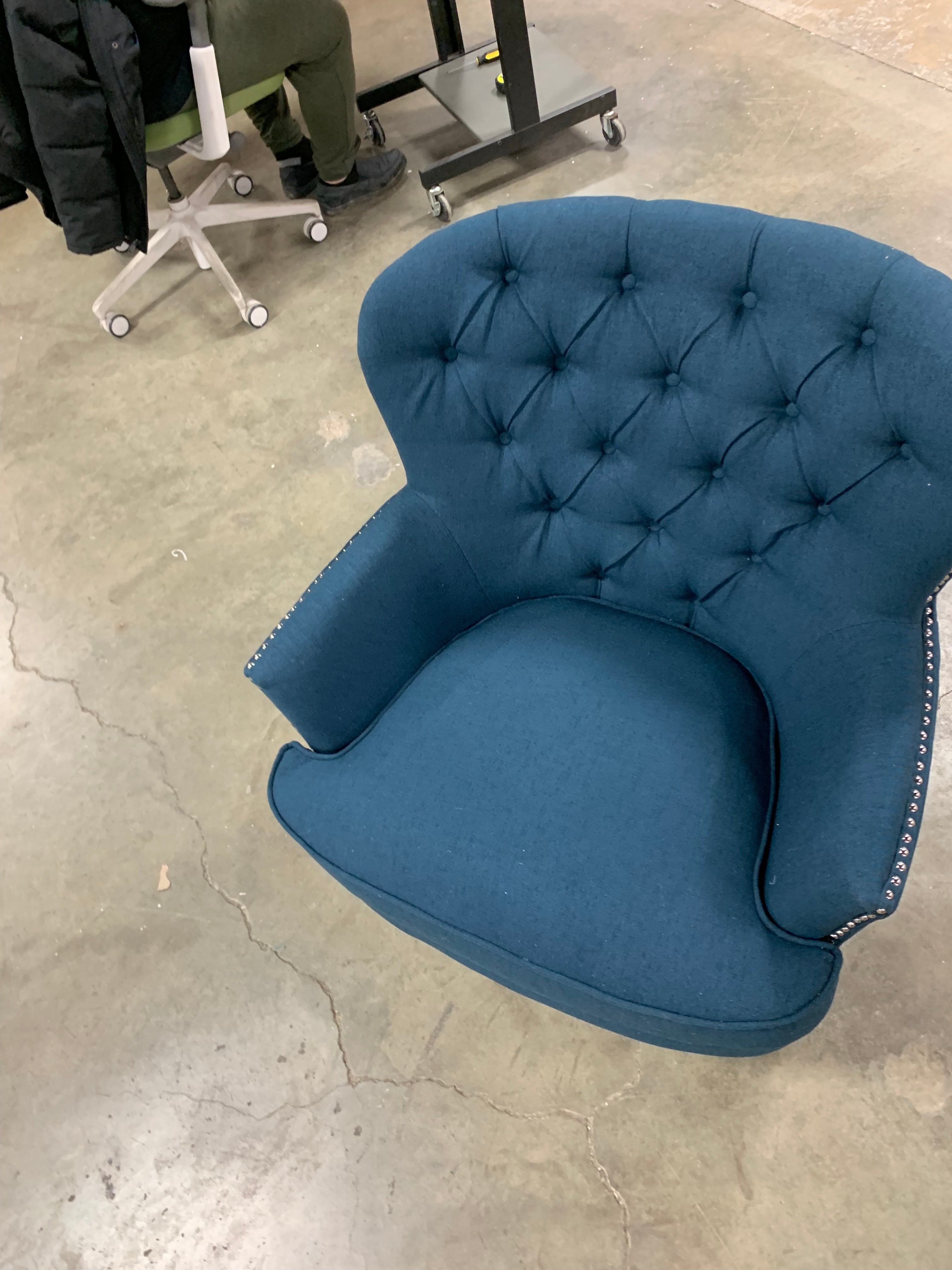 Parmelee armchair hot sale