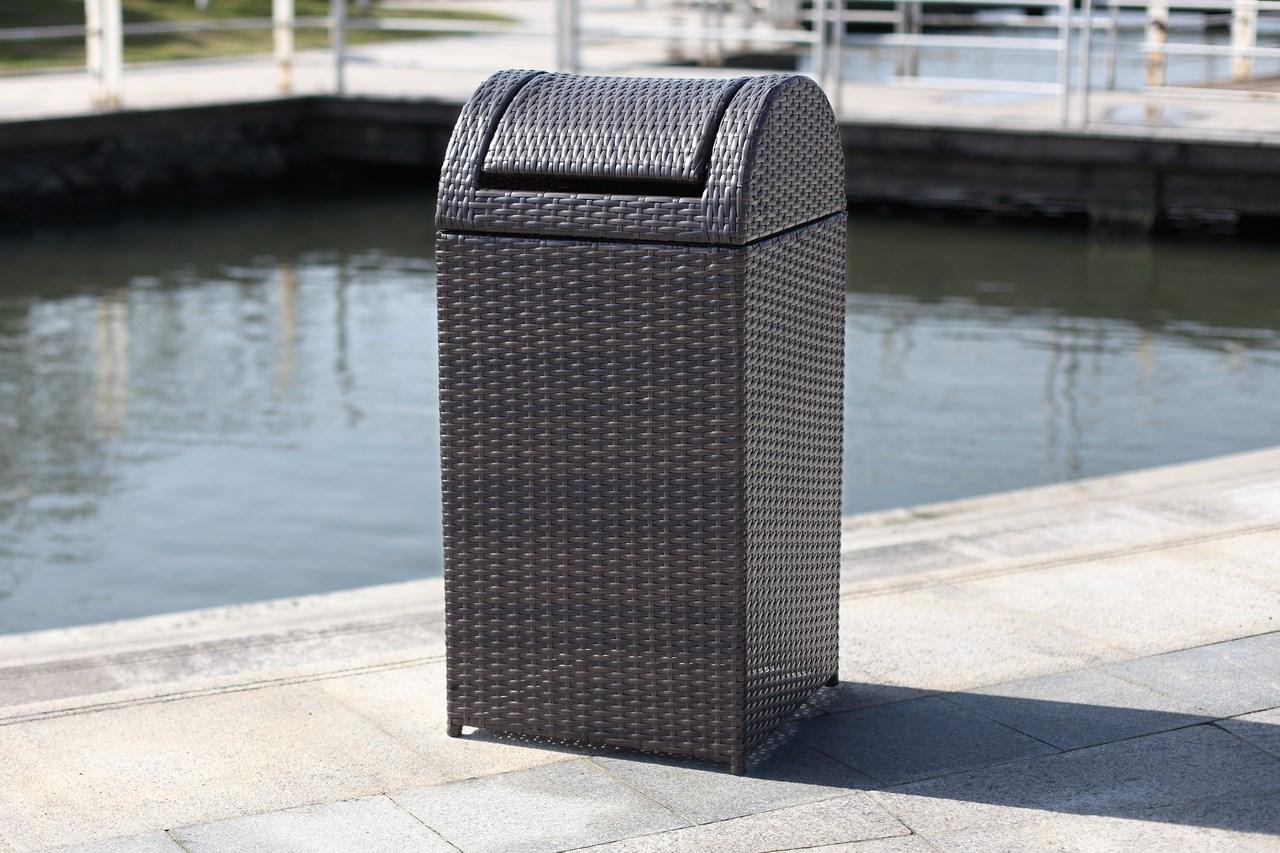 Bishop 18 Gallon Wicker Trash Bin, Brown (#K5021)