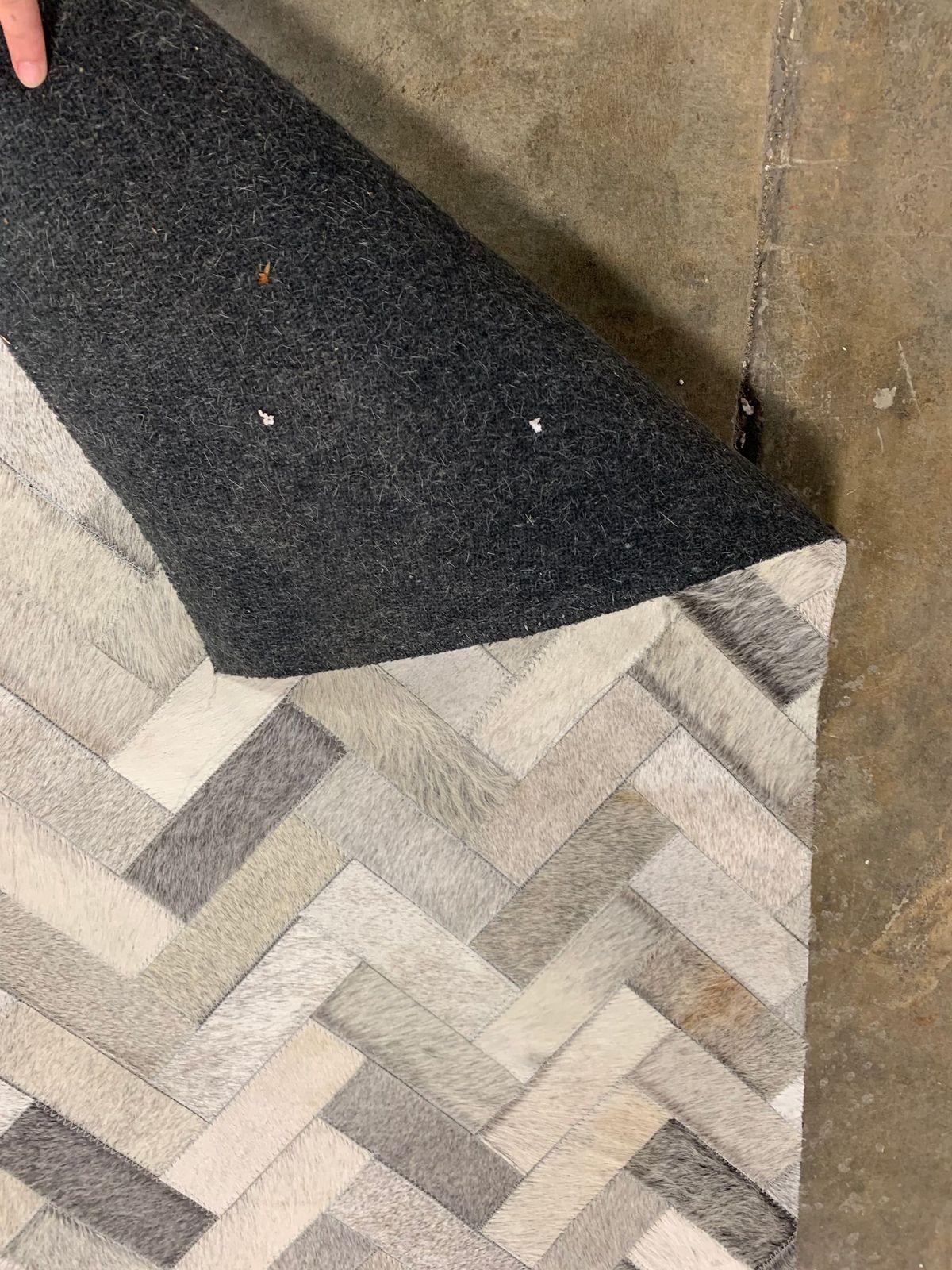 Bashian Santa Fe Area Rug ERUG300
