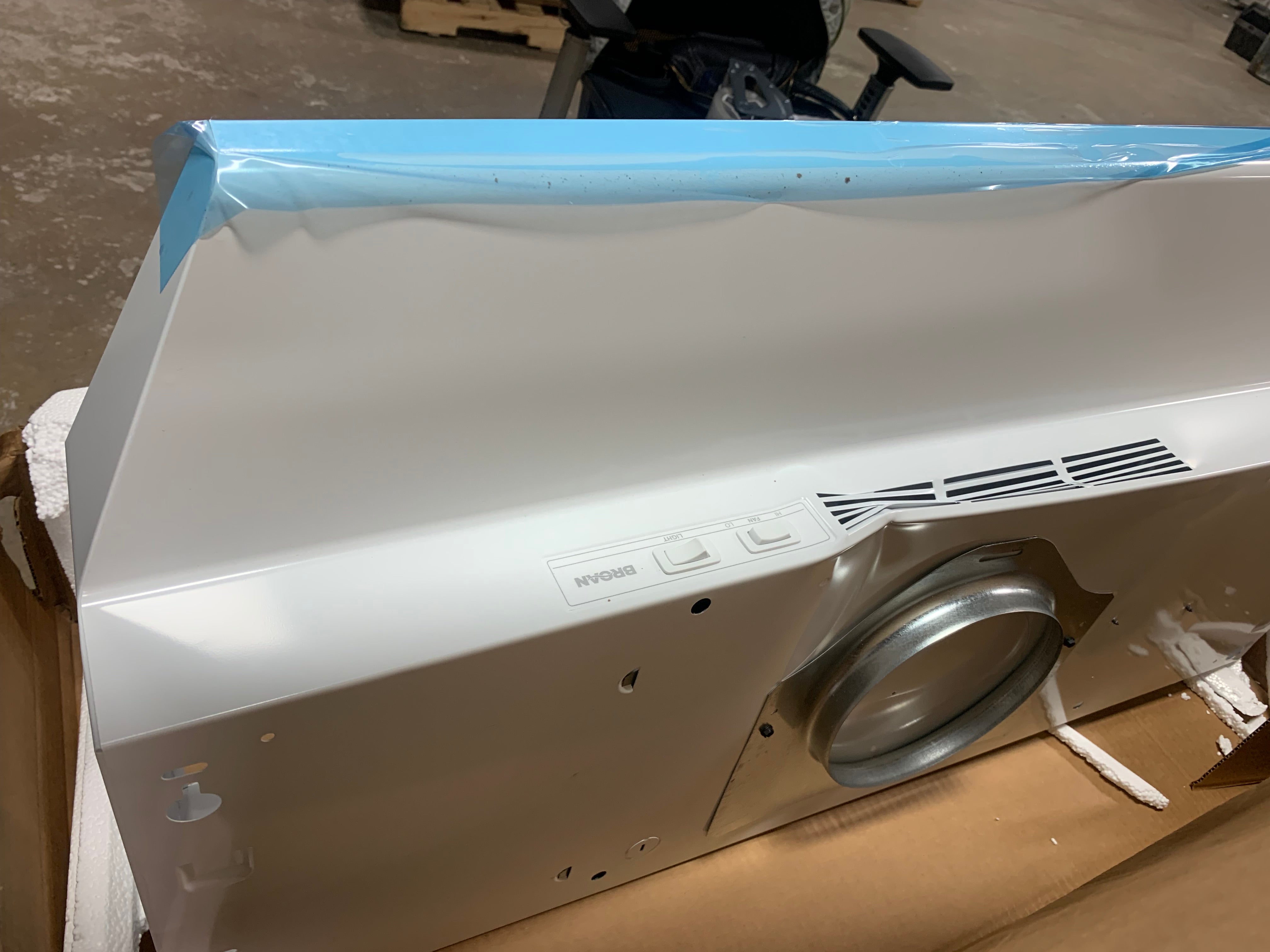 36 Inch Under Cabinet Range Hood with 2-Speed/190 CFM Blower, Rocker Switch Control, Incandescent Lighting, Dishwasher-Safe Mesh Filter,