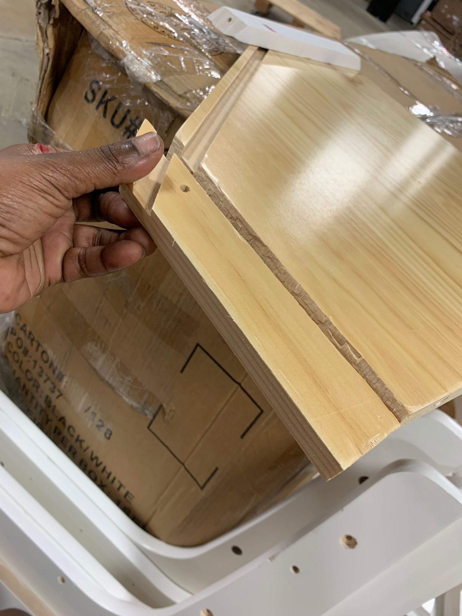 Natural Pine Padstow 5 - Person Pine Solid Wood Breakfast Nook Dining Set