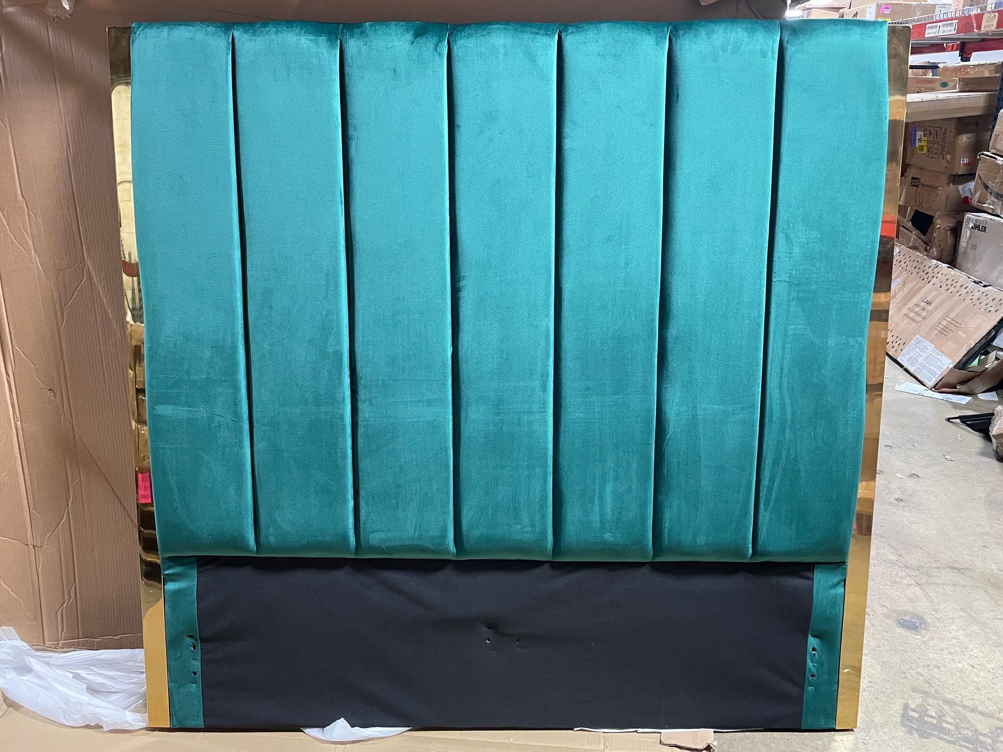 Becca Black Velvet Full Bed, Green, Full CA579 (2 boxes)
