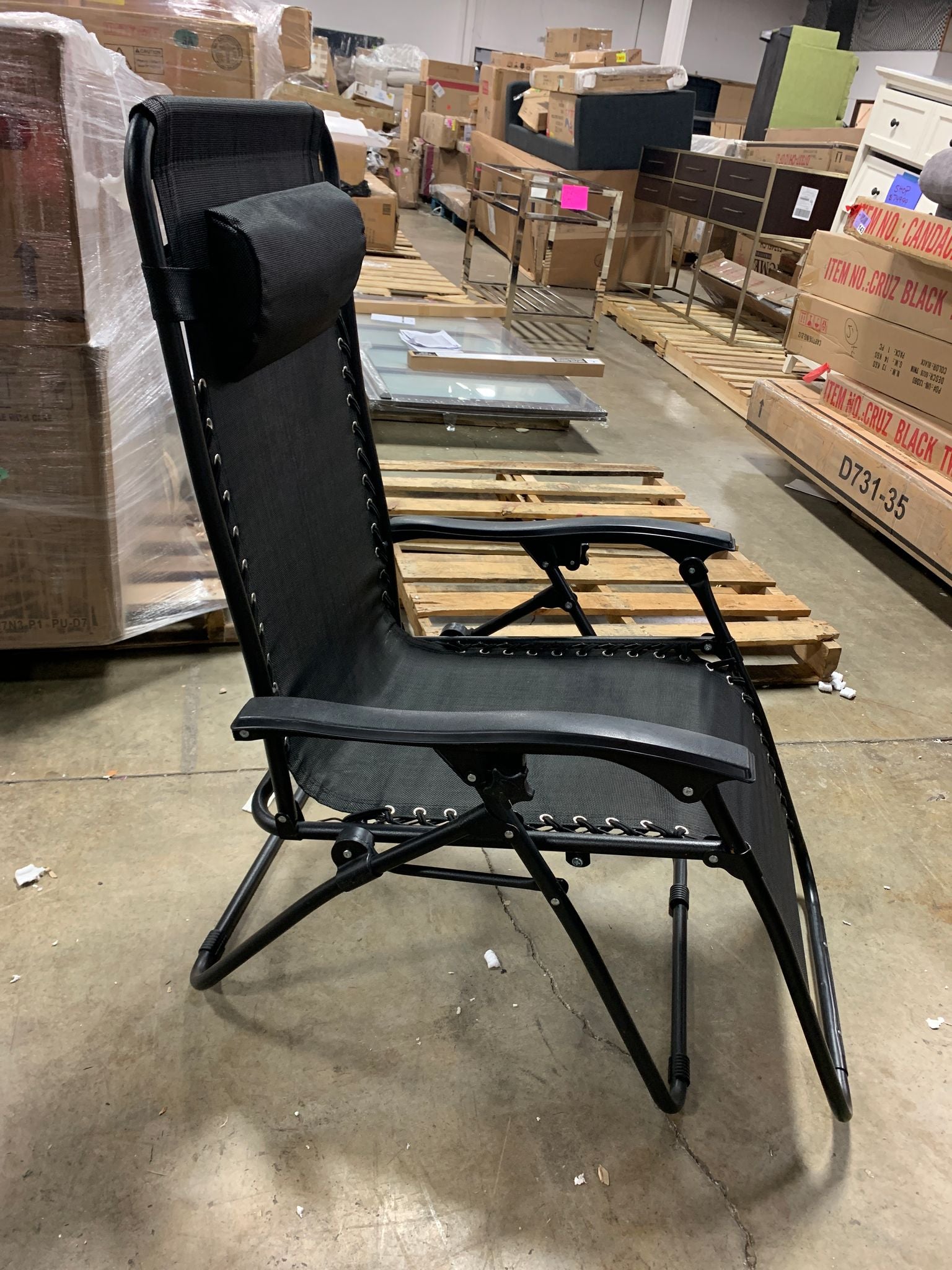 Black Garett Reclining Zero Gravity Chair with Cushion pt1251