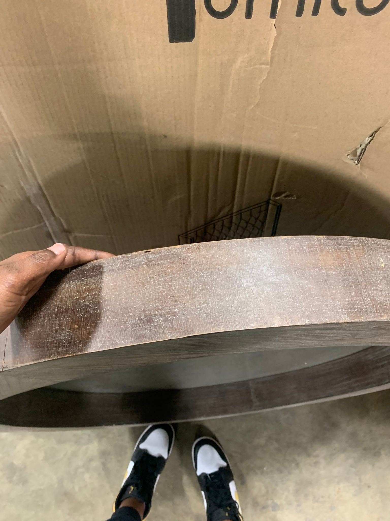 63145 Coast To Coast Furniture Round Mirror KBO344